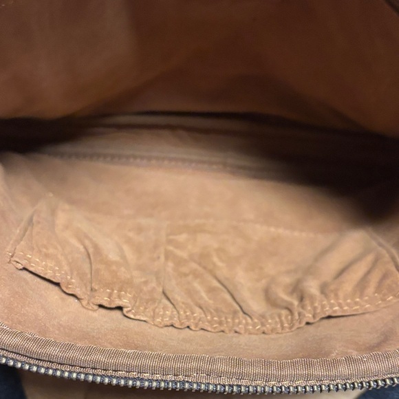 Patricia Nash Red and Black Floral Shoulder purse 12x9 absolutely stunning bag - Picture 11 of 16